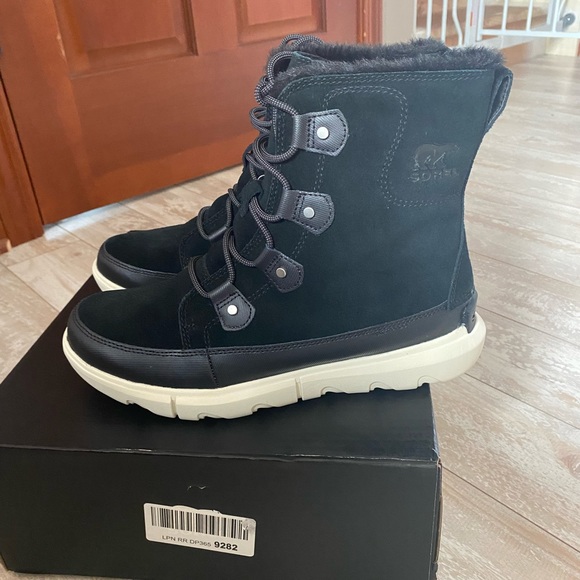 Sorel explorer II Joan faux fur boots - Picture 2 of 5